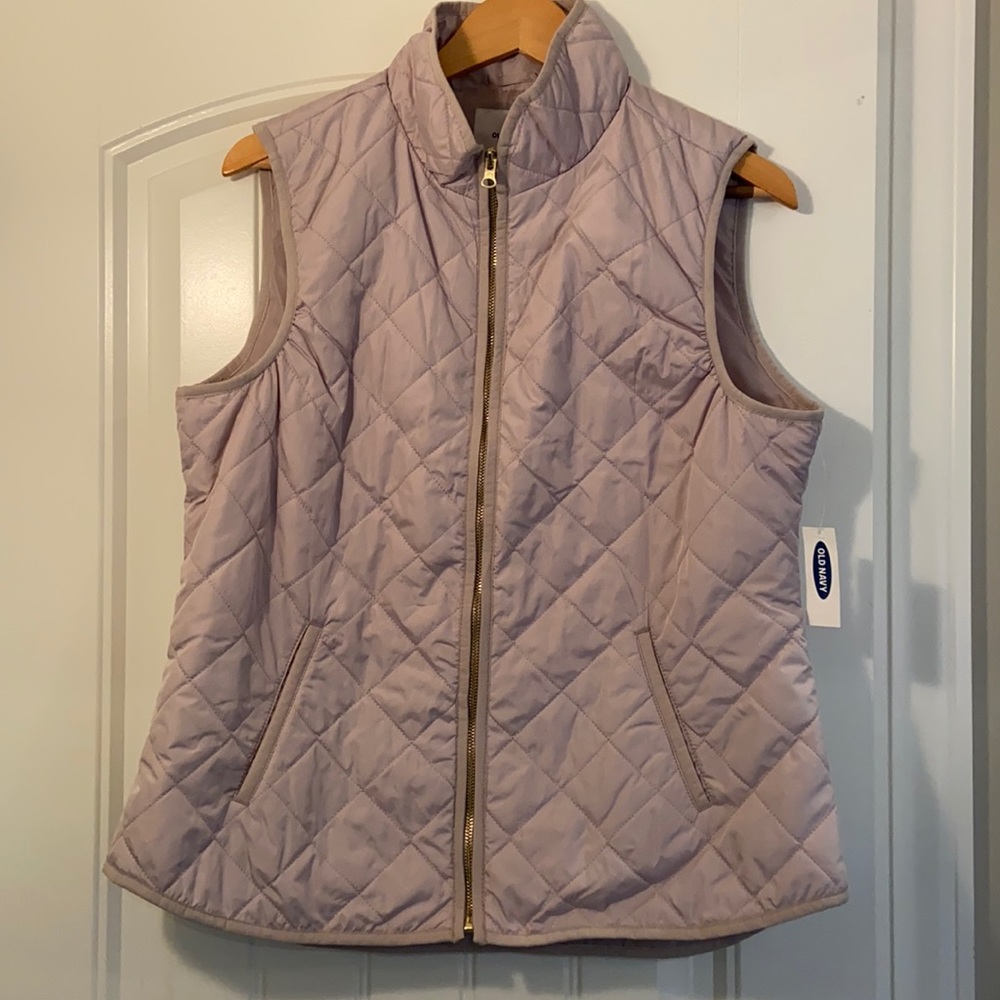 NWT old navy vest - L